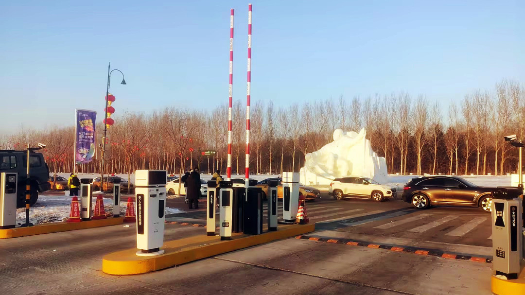 “爾濱”強(qiáng)勢(shì)出圈，科拓智慧停車(chē)助力多個(gè)景區(qū)迎接“八方來(lái)客”